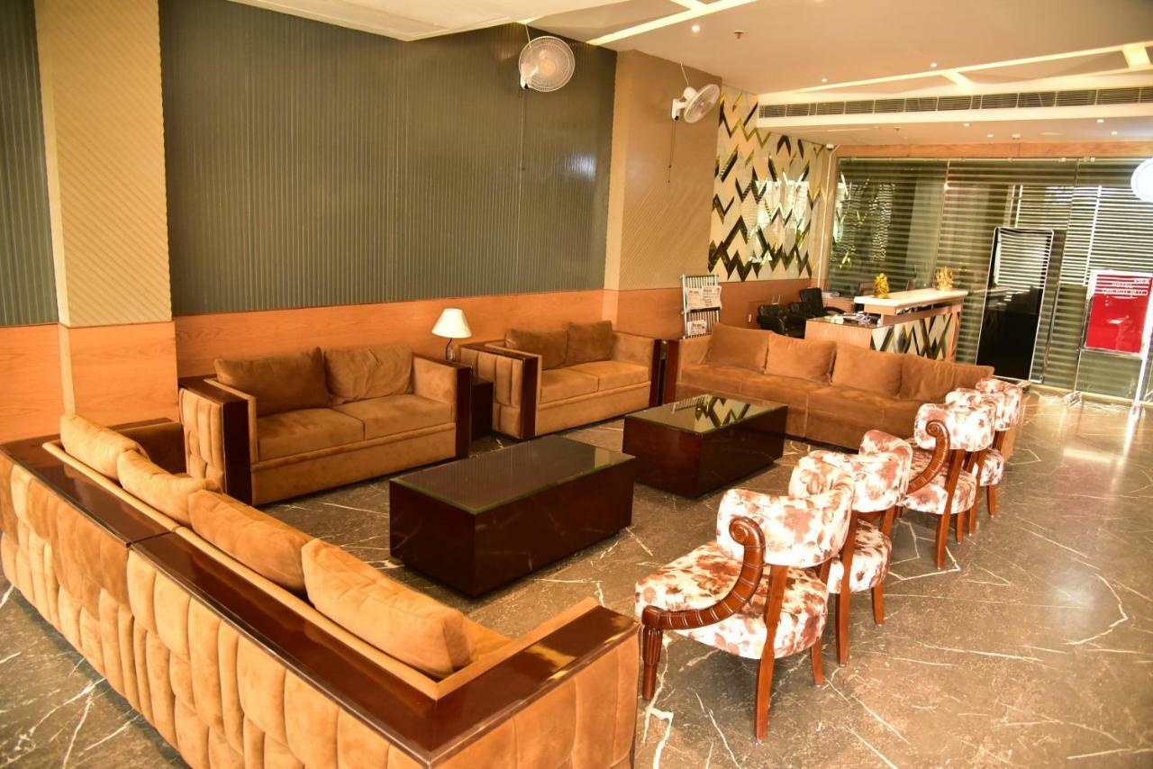 Hotel Orchid Blu Aligarh Kültér fotó